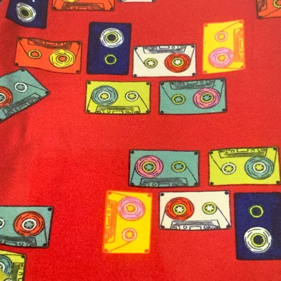 Retro cassette tape NWT one size leggings! - Picture 2 of 4